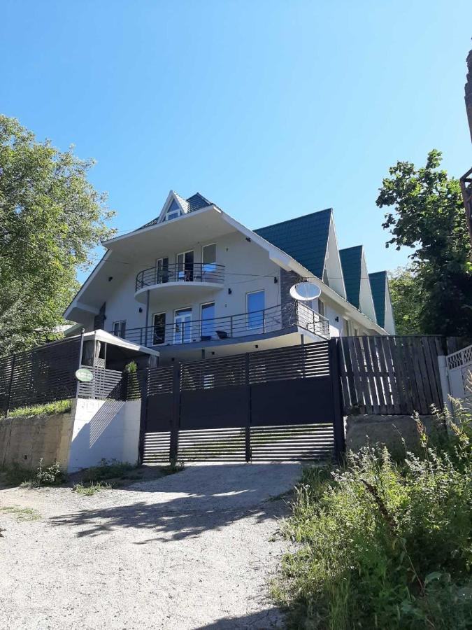Green Villa Tsaghveri エクステリア 写真
